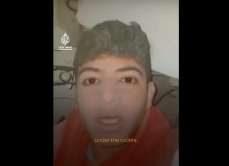 Para Korban Gempa yang...