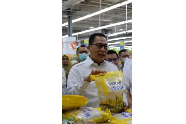 Bulog Gandeng Hypermart...