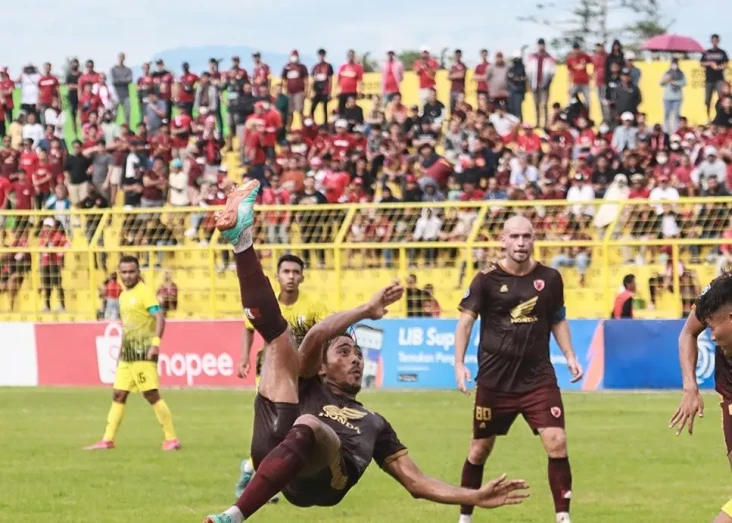 Hasil PSM Makassar vs...