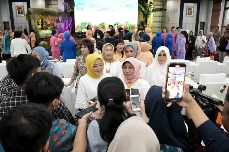 Kemhan Ajak Masyarakat...