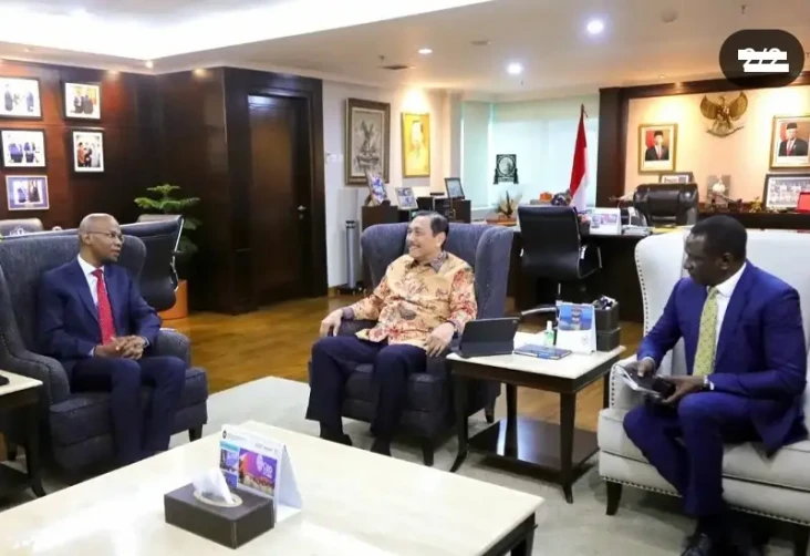 Temui Luhut, Menteri...