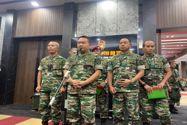 TNI AD Kirim Pasukan...