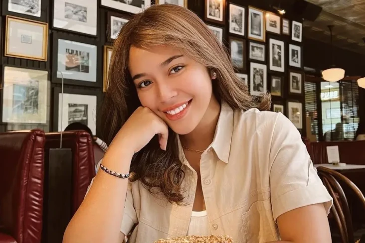 5 Artis Terkenal yang...