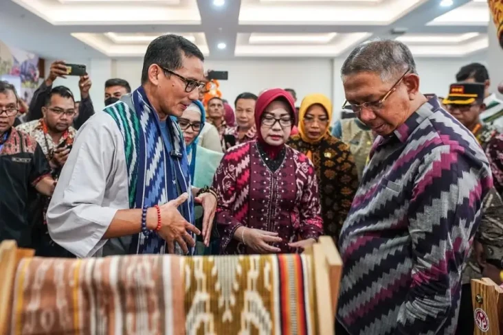Solusikan Keluhan Para...