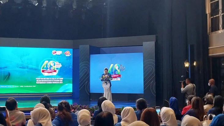 Rayakan HUT ke-48, Iwapi...