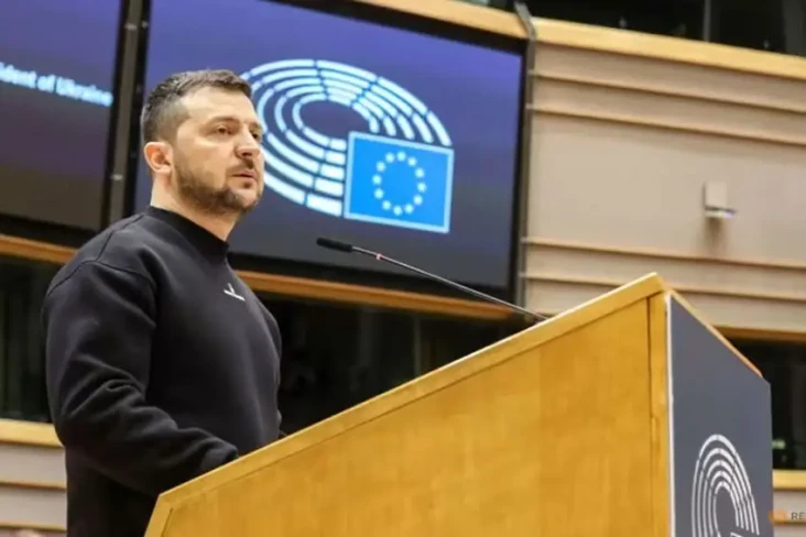 Zelensky Sebut Beberapa...