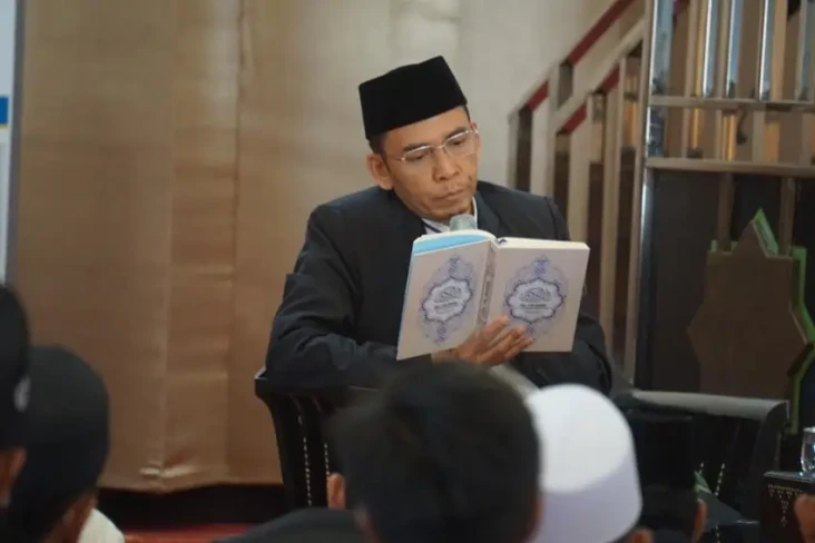 TGB Sholat Gaib dan...