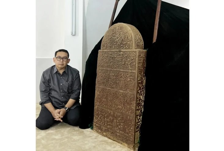 Ziarah ke Makam Shahib...