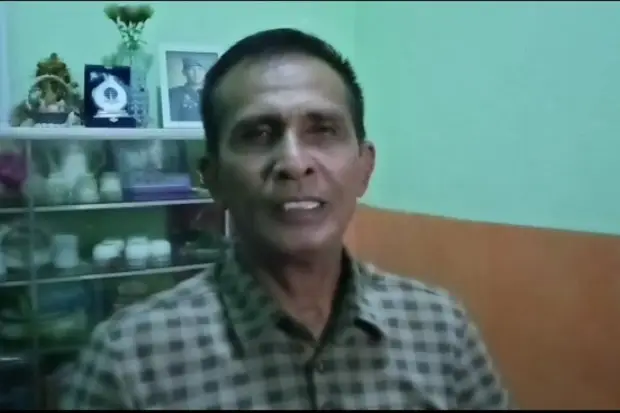 Ayah Brigadir J Beserta...