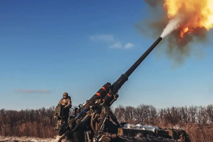 Rusia Bombardir Fasilitas...