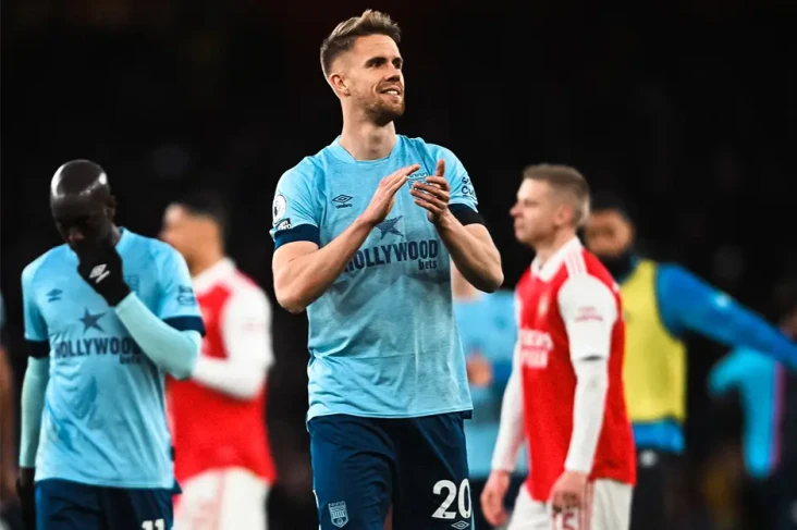 Rekor Brentford sang...