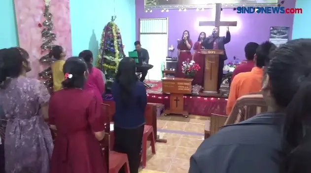 Jemaat Gereja Doakan...