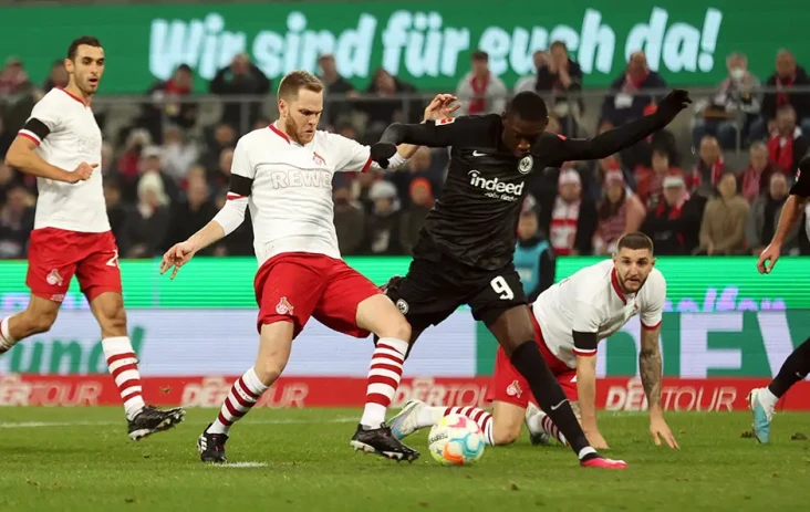 Hasil FC Koln vs Eintracht...