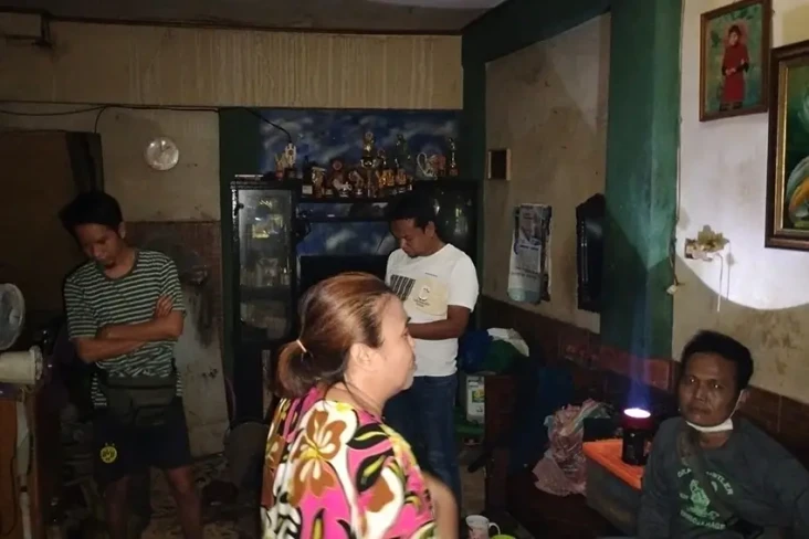 Tabung Gas Meledak di...