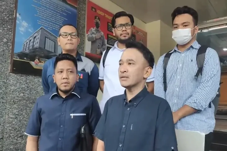 Ruben Onsu Sambangi...