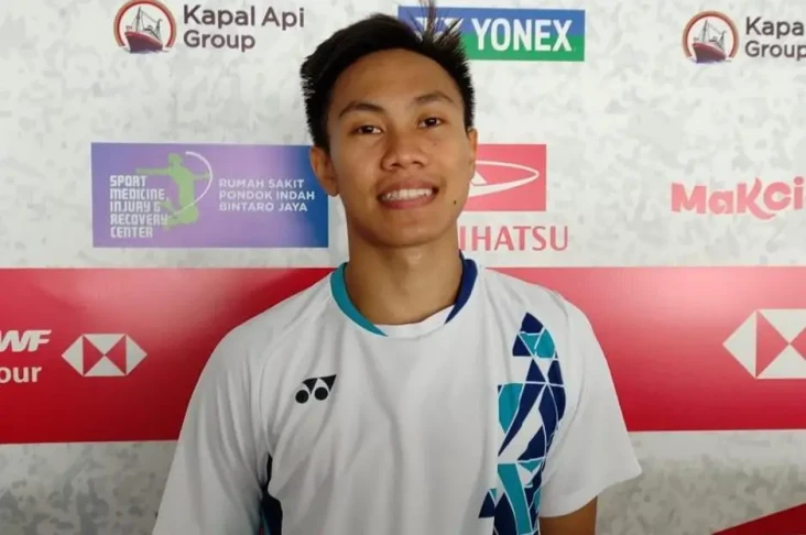 2 Pebulu Tangkis Indonesia...