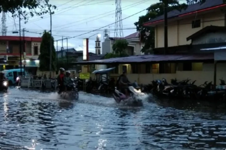 Jatuh dari Tangga saat...