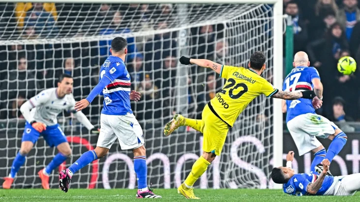 Inter Milan Ulangi Catatan...