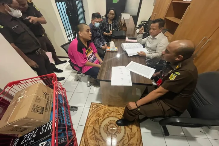 Rudolf Pembunuh yang...