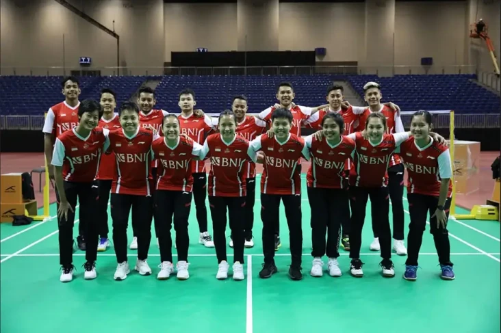 Susunan Pemain Indonesia...