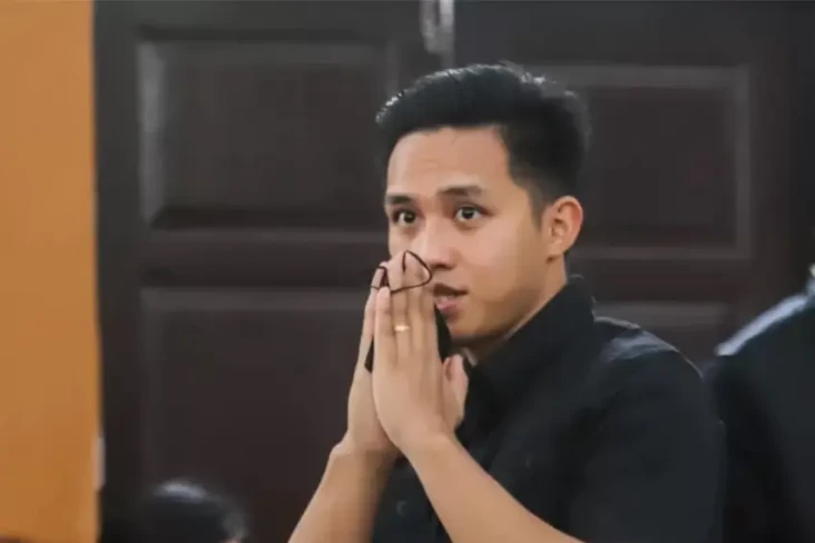 Divonis 1,5 Tahun Penjara,...