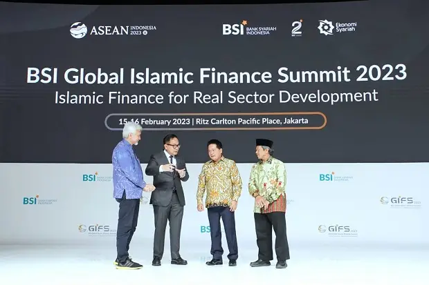Global Islamic Finance...