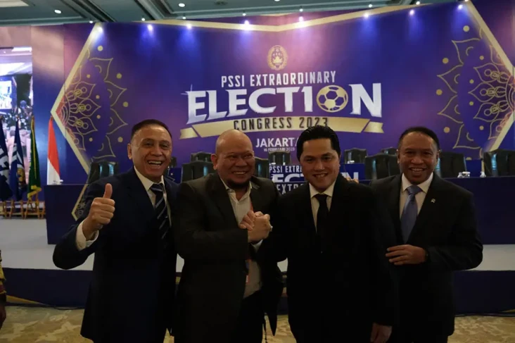 Hasil Kongres Luar Biasa...