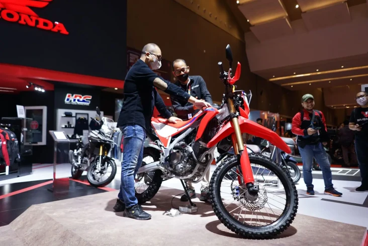 AHM Pamer CRF250L dan...