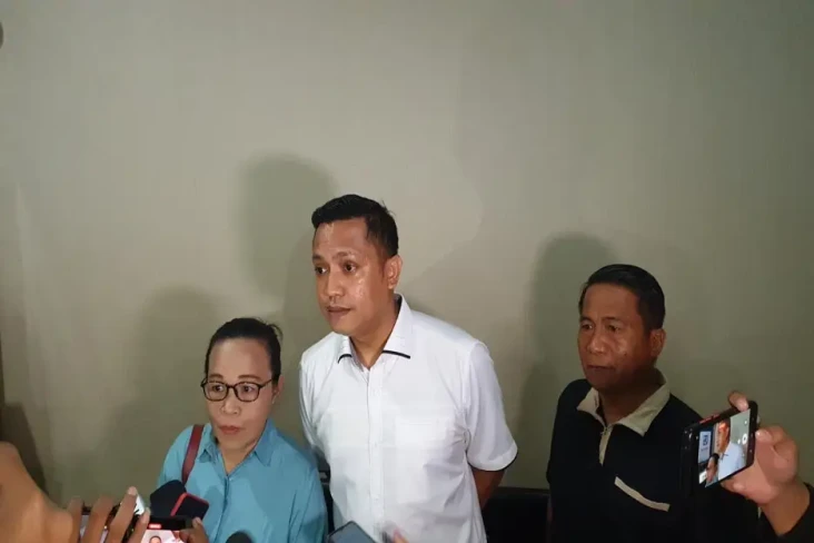 Orang Tua Richard Eliezer...