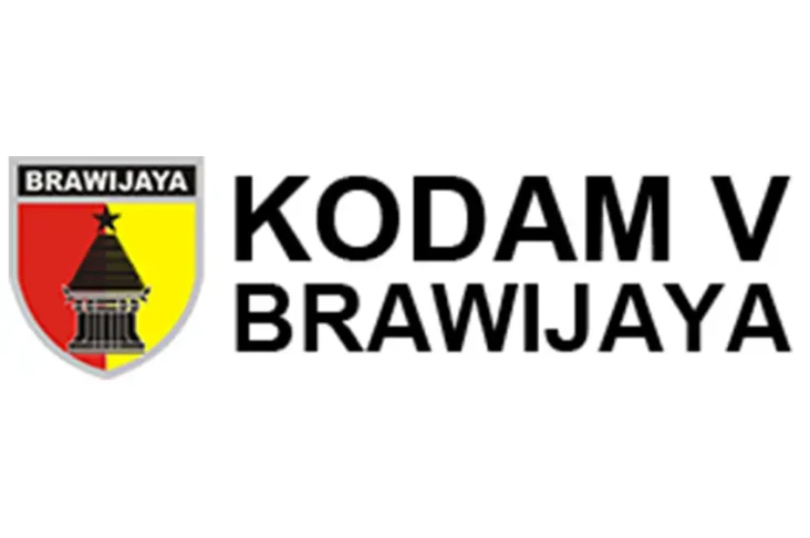 3 Panglima Kodam V/Brawijaya...
