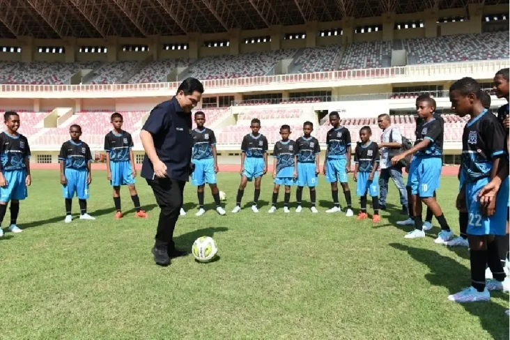 Jadi Ketum PSSI, Erick...