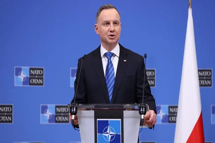 Polandia Desak NATO...
