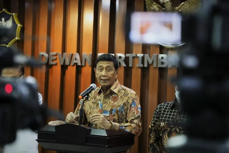 Isu Wiranto Gabung PAN,...