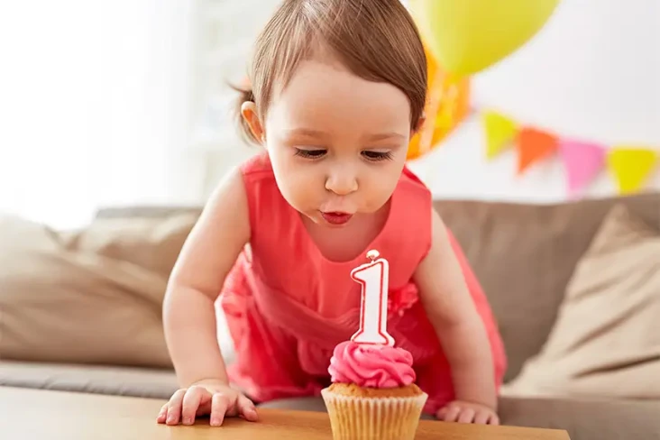 Bayi 1 Tahun dengan...