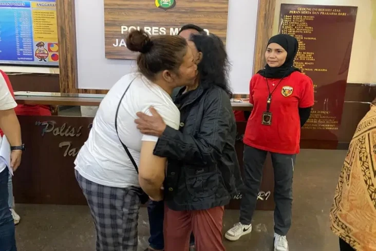 Kasus Anak Pukul Ibu...