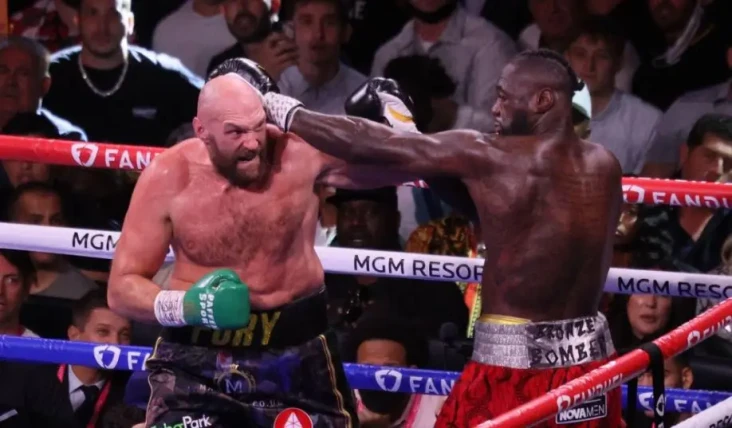 Tyson Fury vs Deontay...
