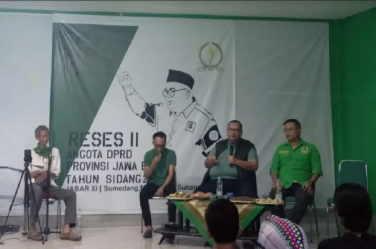 3 Pasar Tradisional...