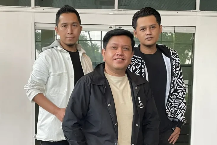 Kembali Gandeng Pesinetron,...