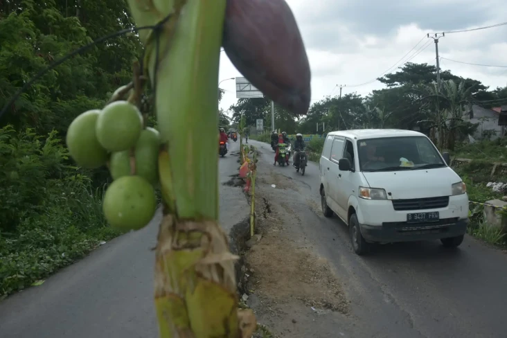 Rusak Berat, Akses Jalan...