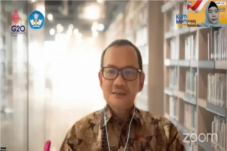 Kemendikbudristek Dekatkan...