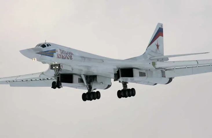 Pengebom Tu-160M Kedua...