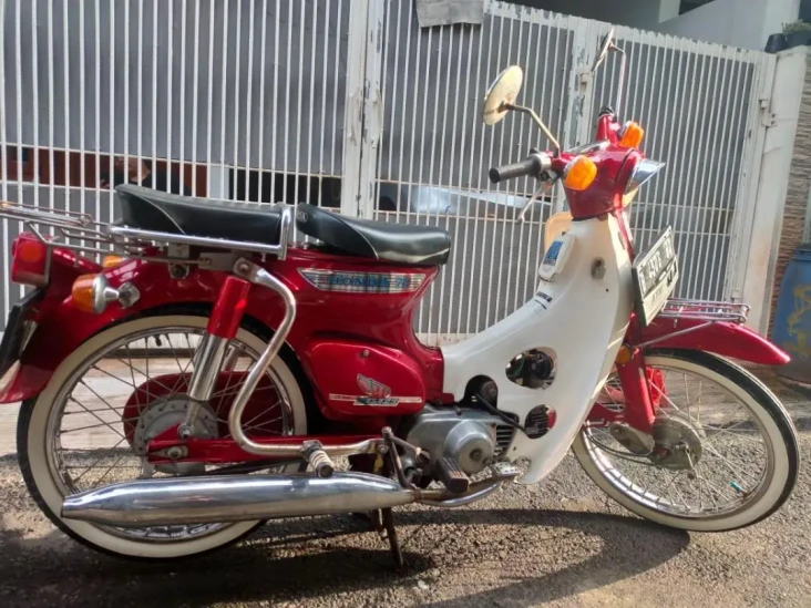 Honda Pitung Menjadi...