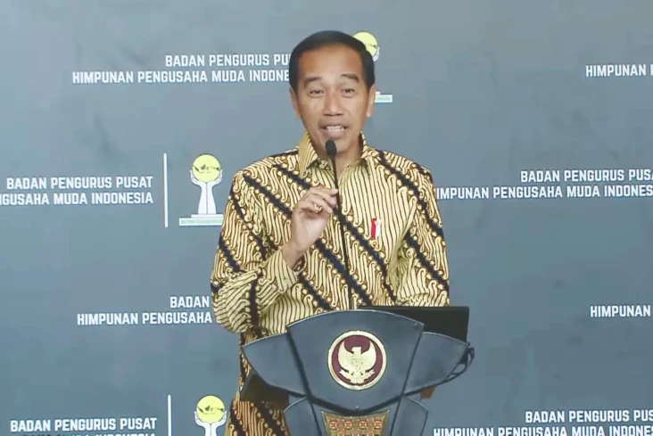 Jokowi Akui Suka Absen...