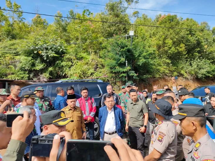 Jusuf Kalla Pantau di...