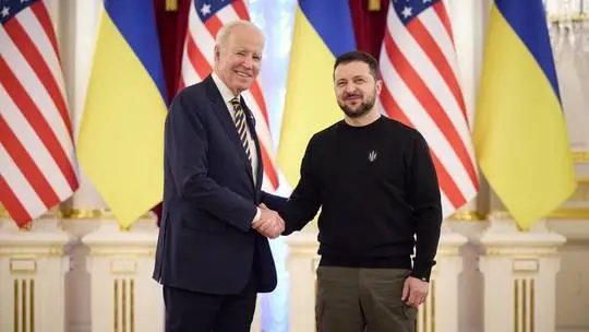 Diam-diam Biden Tiba...
