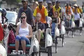 Puluhan Ribu Warga Rusia...