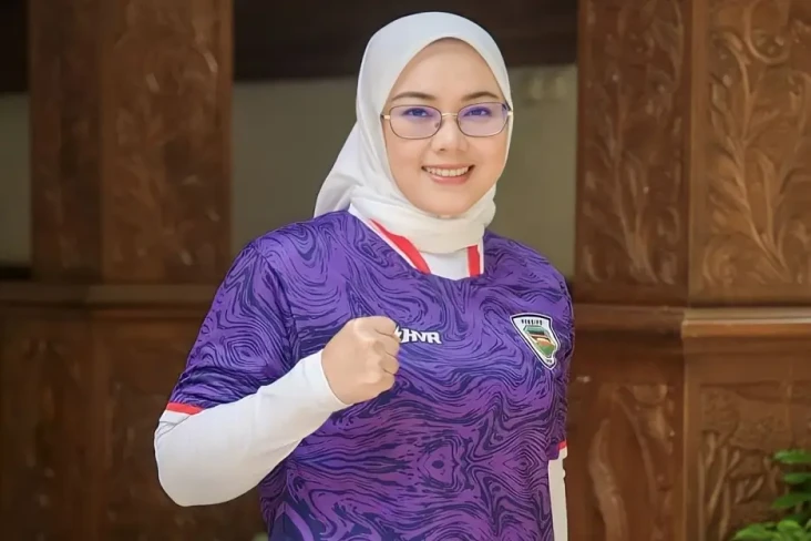 Ambu Anne Resmi Sandang...