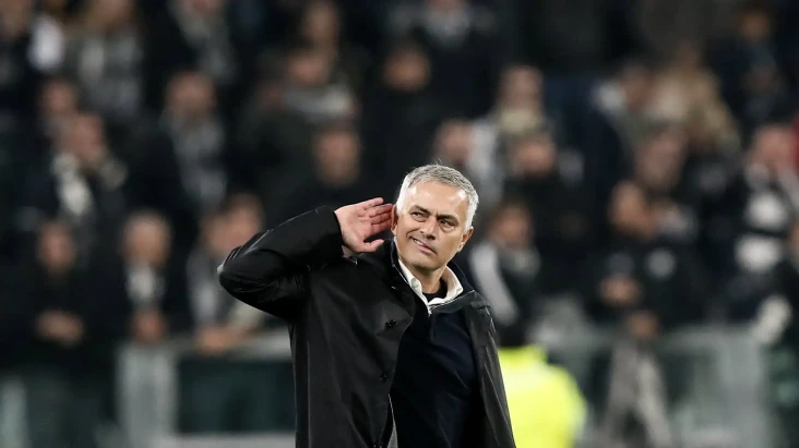 Jose Mourinho Curiga...