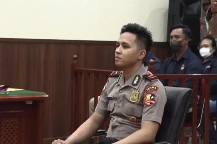Eliezer Demosi 1 Tahun,...
