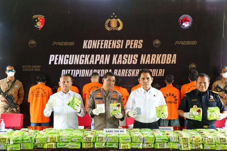 Bongkar Penyelundupan...